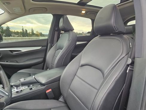 Used 2021 INFINITI QX50 Luxe image 24