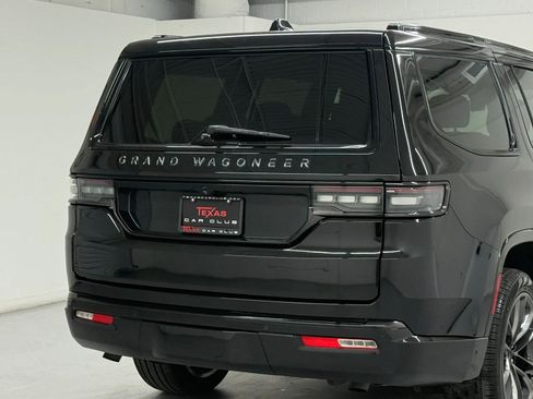 Used 2024 Jeep Grand Wagoneer Series II Obsidian w/ Quick Order Packagew 28T AWD/4WD image 49