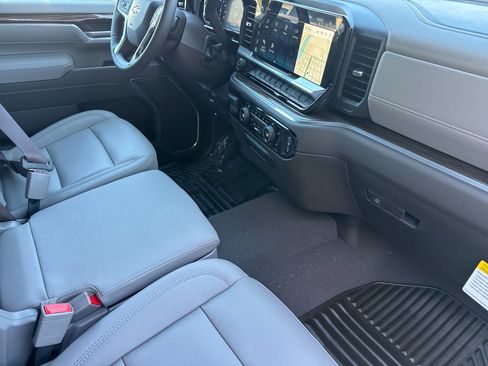 New 2026 Chevrolet Silverado 2500 LT w/ Z71 Chrome Sport Edition AWD/4WD image 16