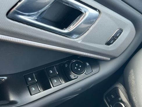 New 2026 Ford Explorer Active w/ Active Comfort Package image 26