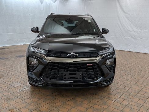Used 2023 Chevrolet TrailBlazer RS w/ Convenience Package FWD image 2