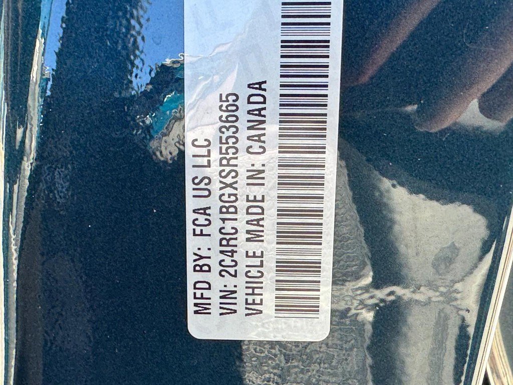 Used 2025 Chrysler Pacifica Select FWD image 29