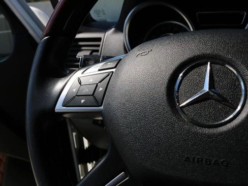 Used 2016 Mercedes-Benz G 63 AMG 4MATIC image 34