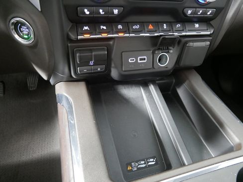 Used 2019 GMC Sierra 1500 SLT w/ SLT Premium Plus Package image 31