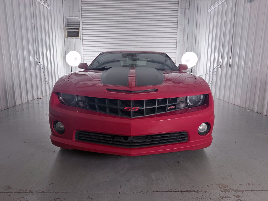 Used 2010 Chevrolet Camaro SS w/ RS Package RWD image 2