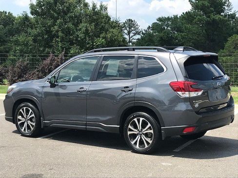 Used 2020 Subaru Forester Limited w/ Popular Package #3 AWD/4WD image 3