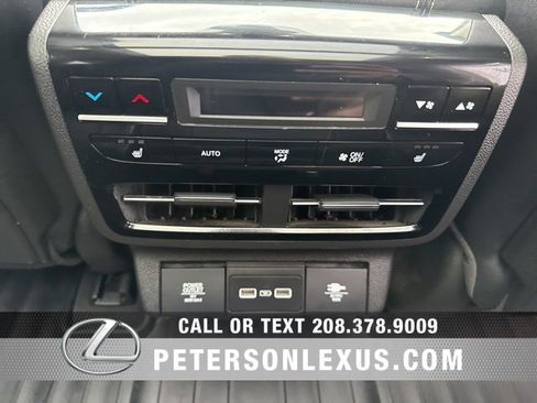 Used 2022 Acura MDX Advance image 18