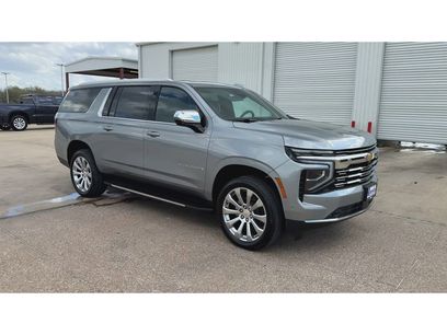 New 2026 Chevrolet Suburban Premier w/ Sun And Tow Package