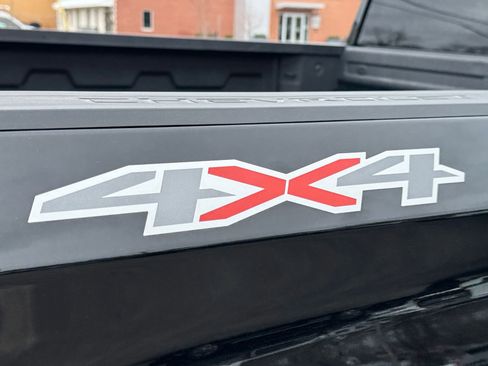 Used 2024 Chevrolet Silverado 1500 Custom image 11