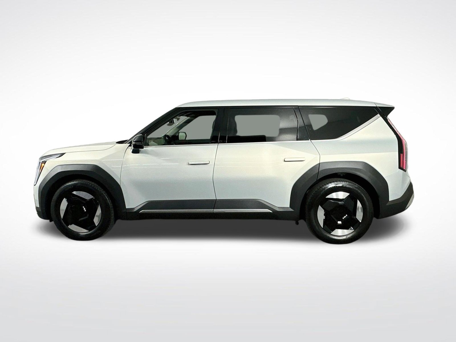 Used 2026 Kia EV9 Light RWD image 5