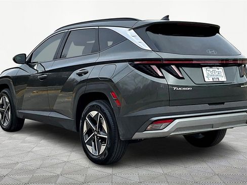 Used 2025 Hyundai Tucson SEL image 13