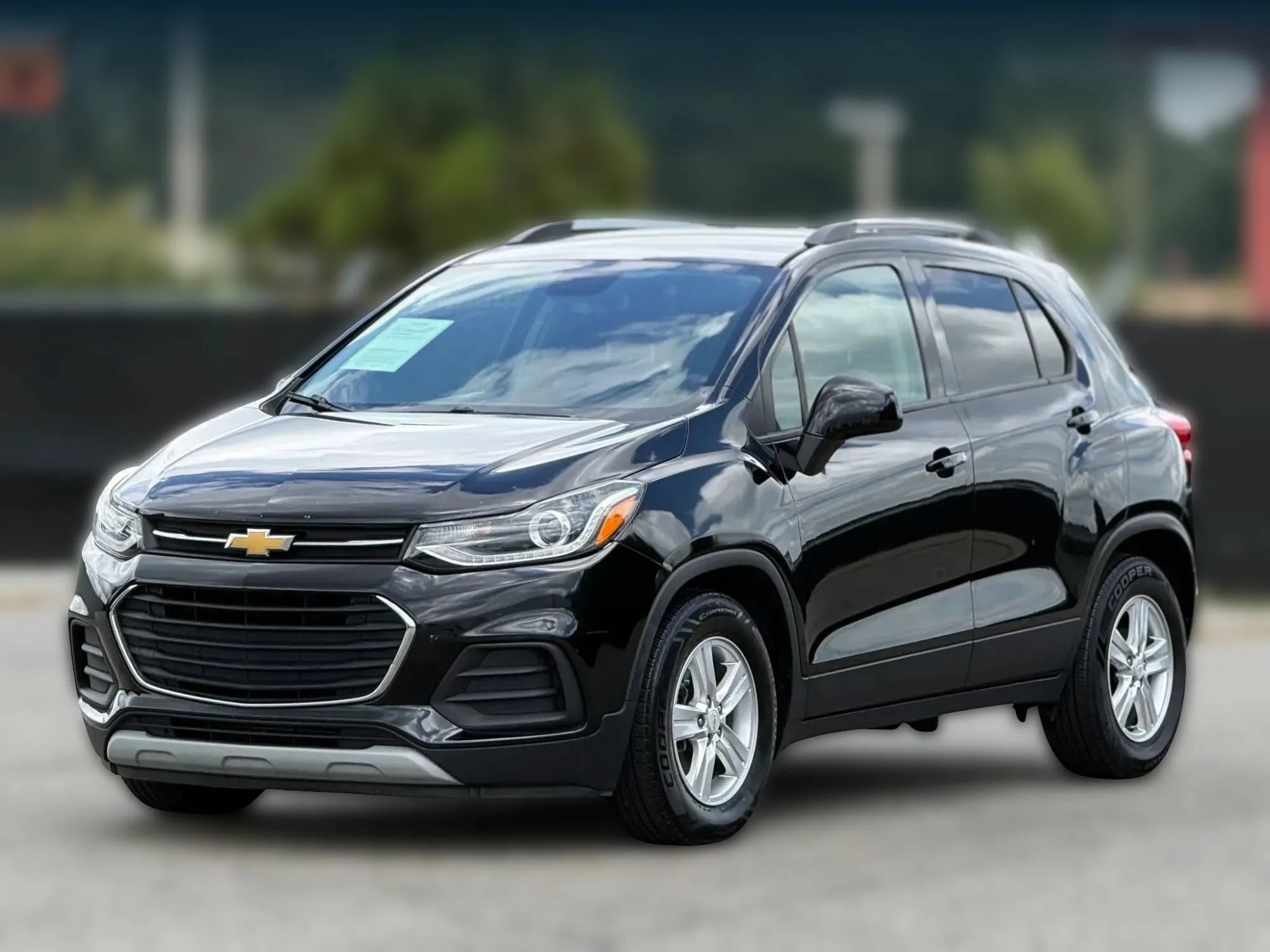 Used 2021 Chevrolet Trax LT FWD image 6