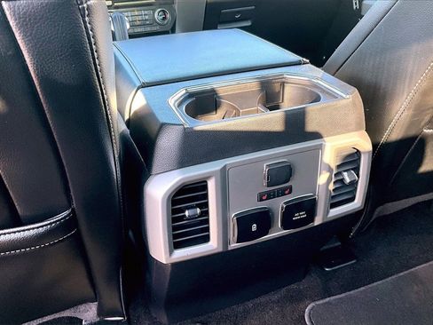 Used 2018 Ford F150 Lariat w/ Equipment Group 502A Luxury image 32