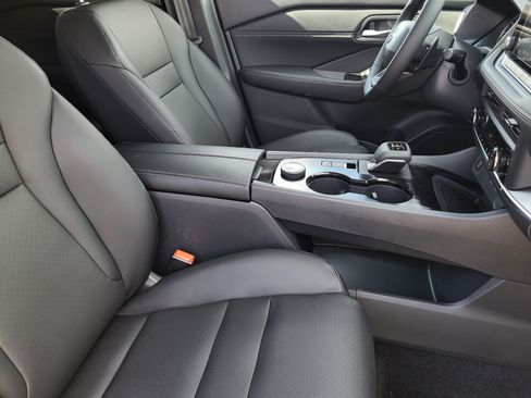 New 2026 Nissan Rogue Dark Armor AWD/4WD image 11
