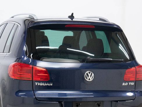 Used 2013 Volkswagen Tiguan SE image 13