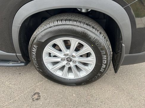 Used 2026 Toyota Grand Highlander FWD image 33
