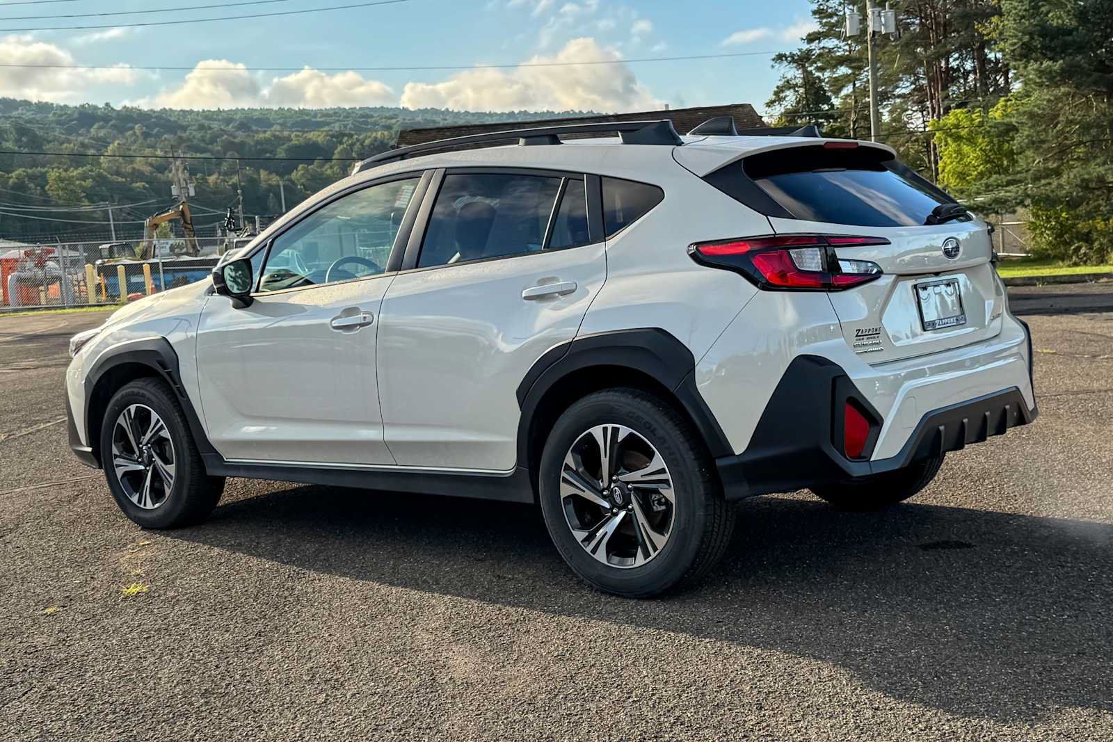Used 2025 Subaru Crosstrek 2.5i Premium AWD/4WD image 5