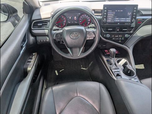 Used 2022 Toyota Camry XSE w/ Navigation Package FWD image 8