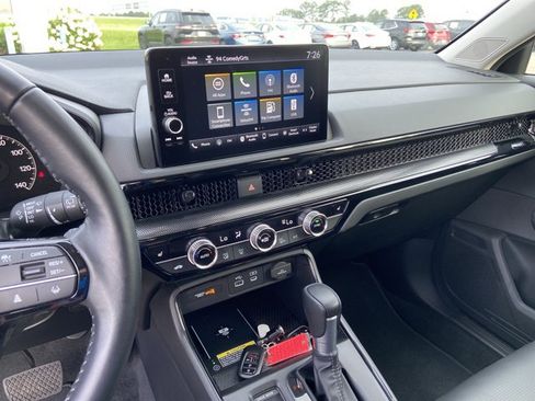 Used 2025 Honda CR-V EX-L image 39