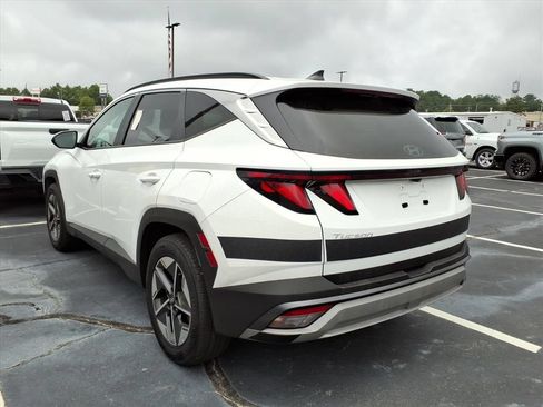 Used 2026 Hyundai Tucson SEL FWD image 3