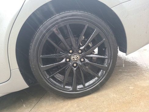 Used 2024 Toyota Camry XSE image 11