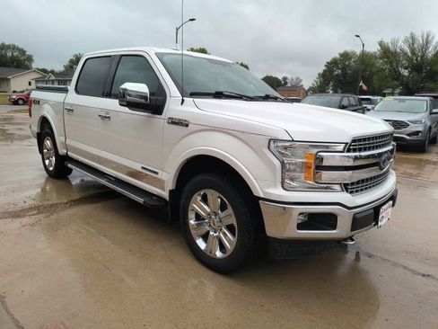 Used 2018 Ford F150 Lariat AWD/4WD image 4