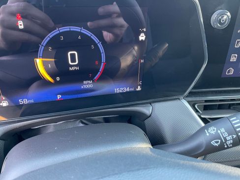 Used 2025 Chevrolet TrailBlazer LT image 34