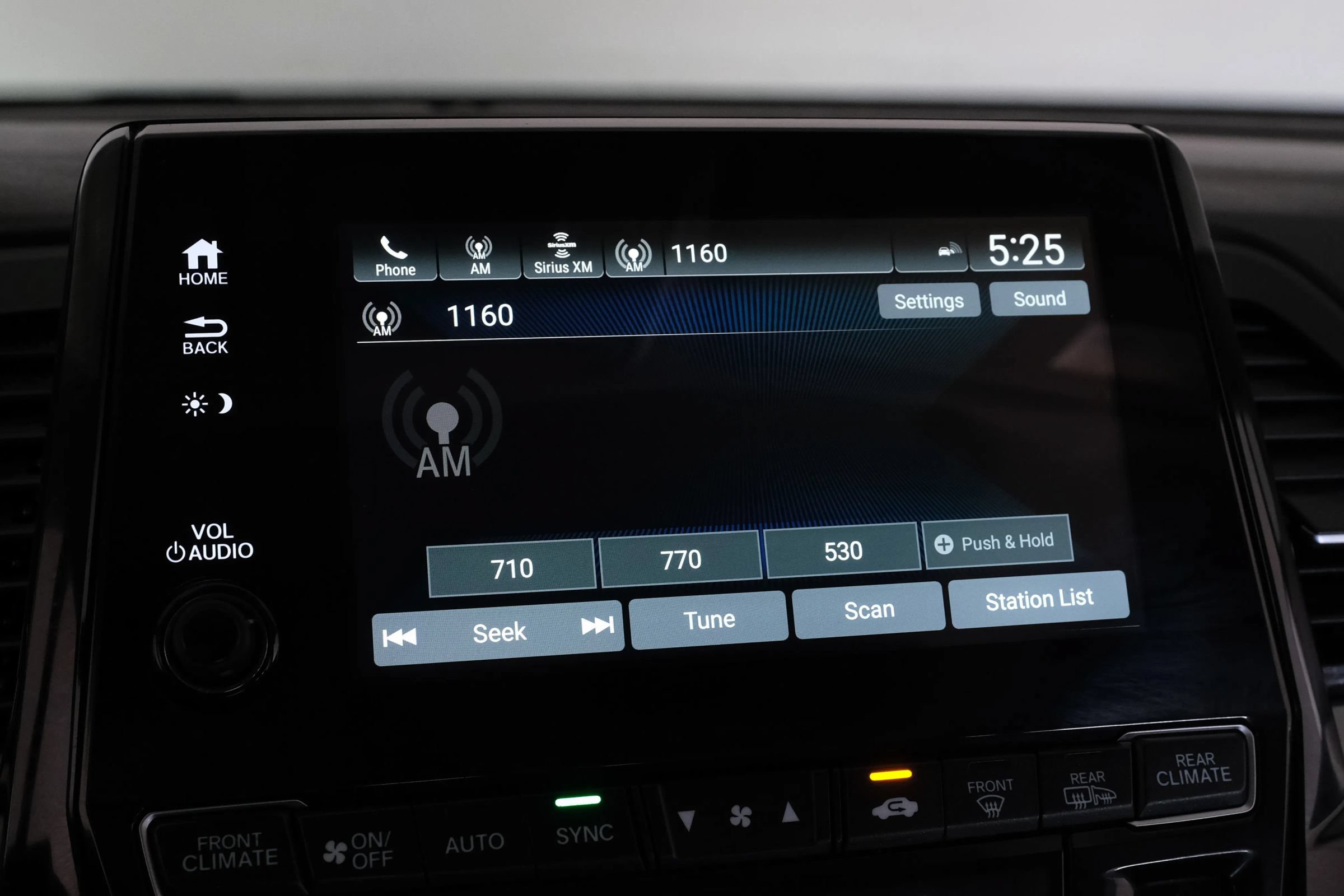 Used 2019 Honda Odyssey Elite image 28