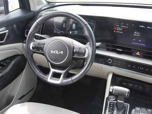 Used 2024 Kia Sportage EX FWD image 24