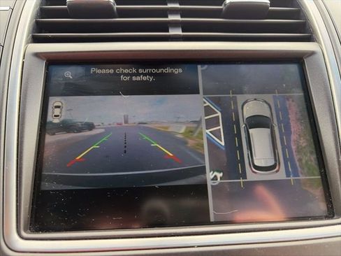 Used 2016 Lincoln MKX Reserve w/ Technology Package image 19