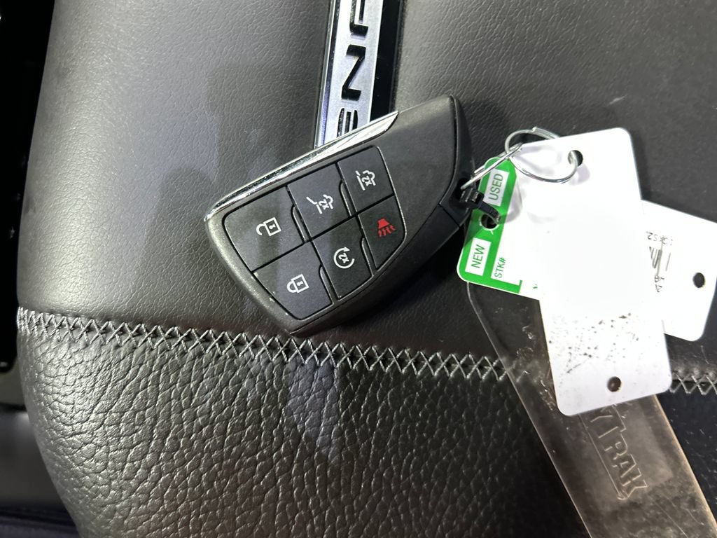 Used 2025 GMC Yukon XL Denali AWD/4WD image 21