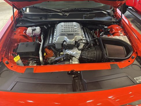 Used 2023 Dodge Challenger SRT Hellcat RWD image 17