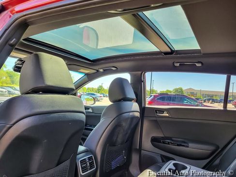 Used 2020 Kia Sportage S w/ Option Group 020 AWD/4WD image 12