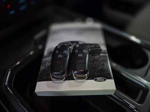 Used 2018 Ford F150 XLT w/ Equipment Group 302A Luxury image 41