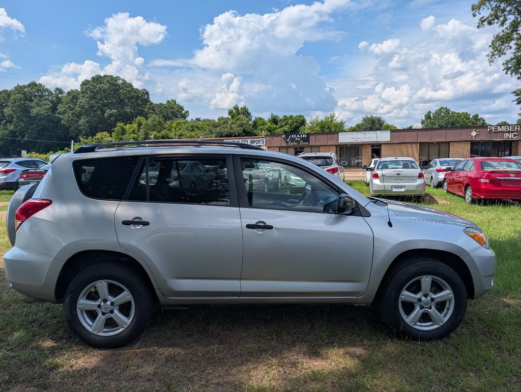 Used 2008 Toyota RAV4 2WD image 4