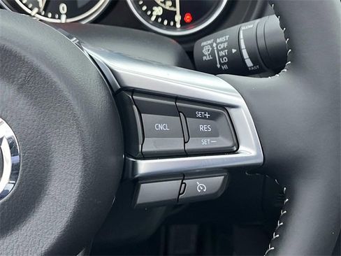 Used 2025 MAZDA MX-5 Miata RF Club image 22