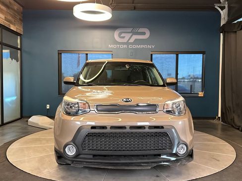 Used 2016 Kia Soul FWD image 8