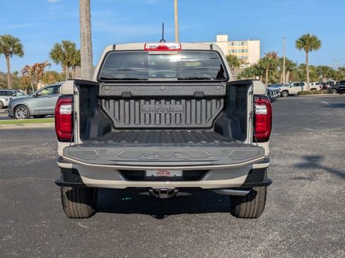 New 2026 GMC Canyon Elevation w/ Convenience Package image 14