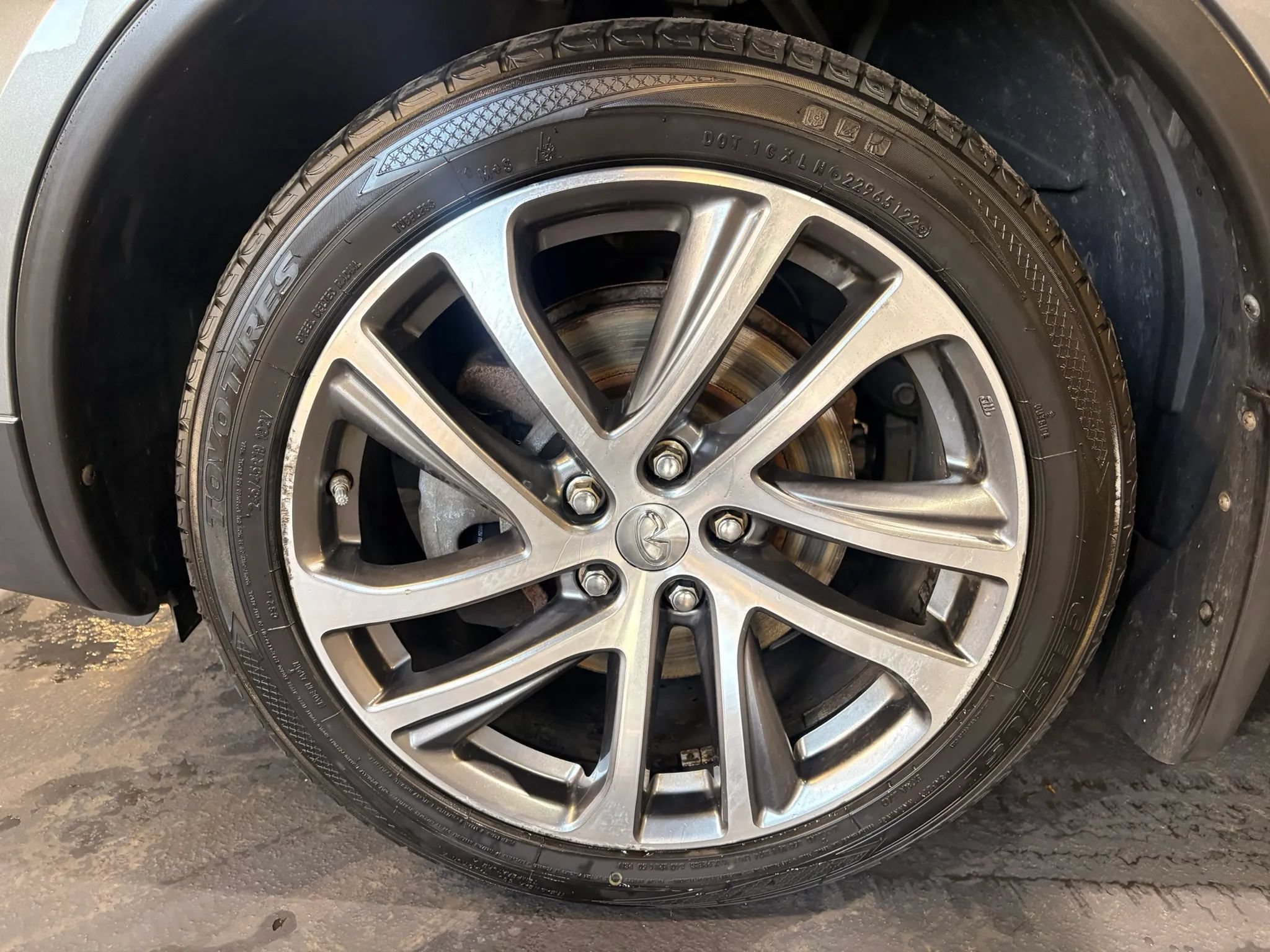 Used 2016 INFINITI QX50 AWD w/ Deluxe Touring Package image 31