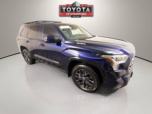 Used 2024 Toyota Sequoia Platinum image 1