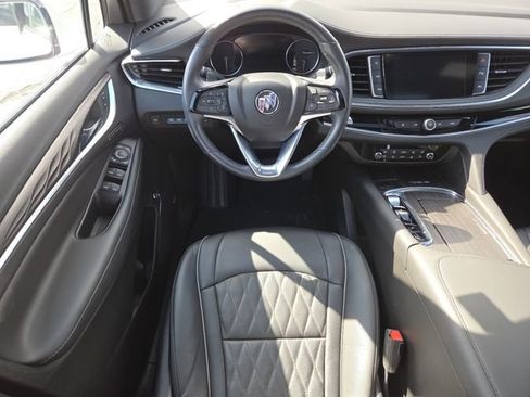 Used 2023 Buick Enclave Avenir w/ Avenir Technology Package image 31