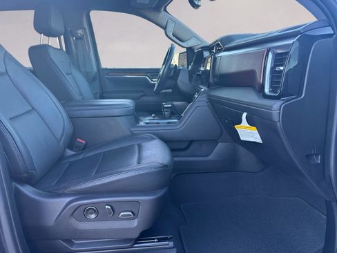 Used 2024 GMC Sierra 1500 Denali image 13