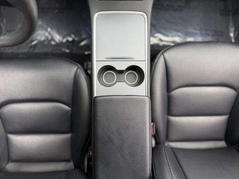 Used 2021 Tesla Model 3 Standard Range Plus image 47
