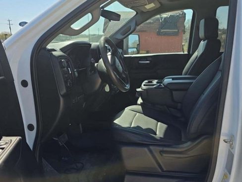 Used 2021 Chevrolet Silverado 3500 W/T w/ WT Convenience Package image 5