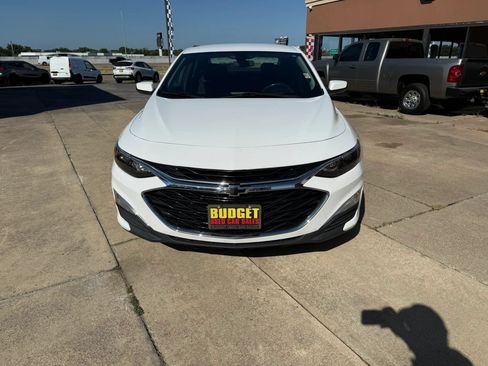 Used 2020 Chevrolet Malibu RS w/ LPO, Convenience Package 1 FWD image 2