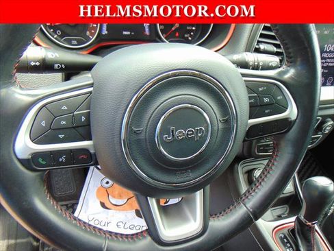 Certified 2020 Jeep Compass Trailhawk image 16