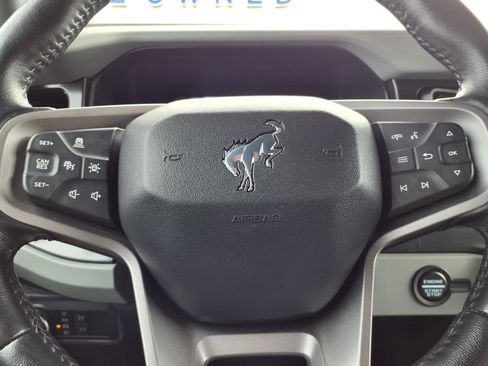 Used 2022 Ford Bronco Badlands image 18