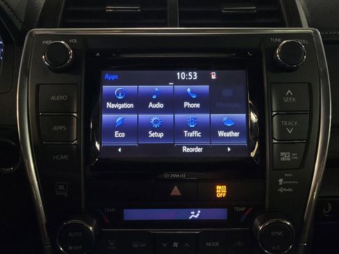 Used 2017 Toyota Camry XLE FWD image 25