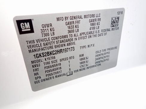 Used 2017 GMC Yukon SLT image 39