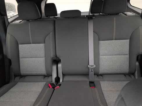 Used 2025 GMC Acadia Elevation image 29